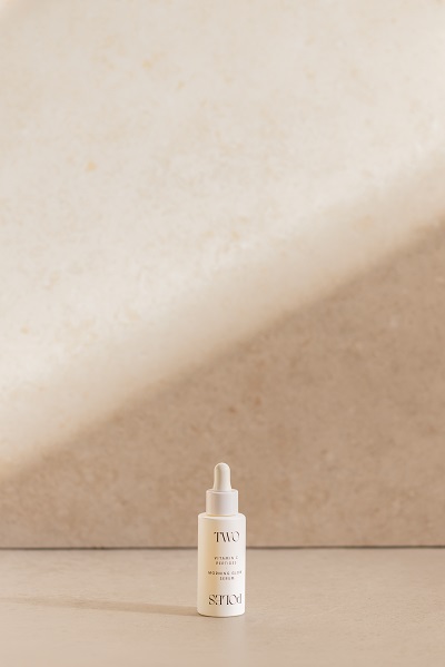 TWO POLES MORNING GLOW SERUM