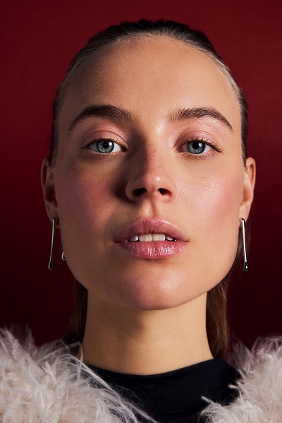 TWO POLES LIP HERO BALM CHERISH